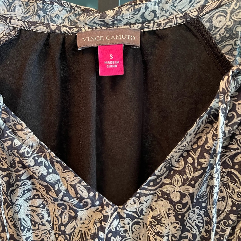 Vince Camuto blouse